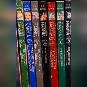 The Chronicles of Narnia Book Set